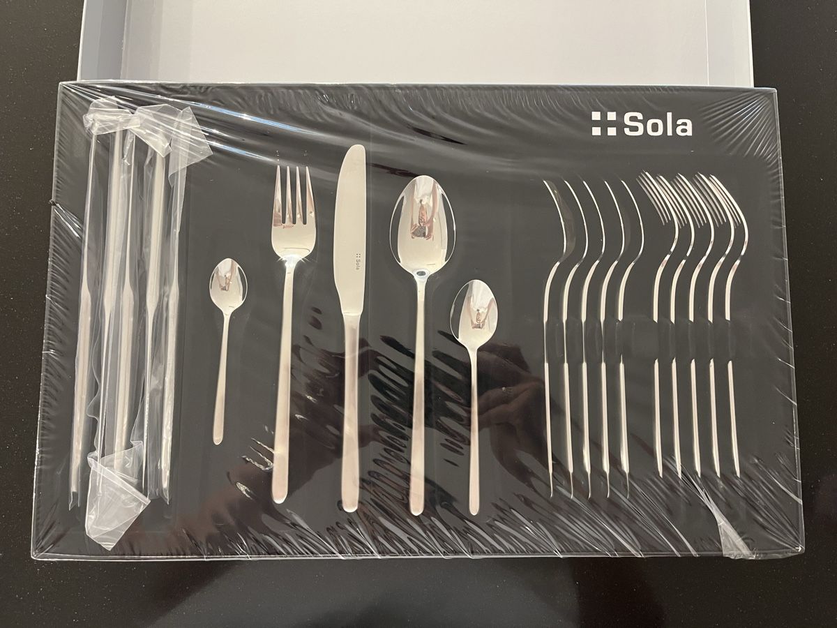 Sola Set di posate: Sola Besteck-Set NEU – Nuovo e nell'imballaggio originale da Allschwil venduto da diz_6t97