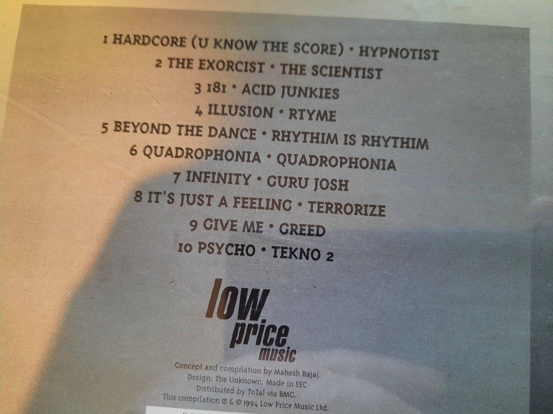 CDs: Cd Best of Techno - 10 techno hits – D'occasion à Pully par bro_n52j 2