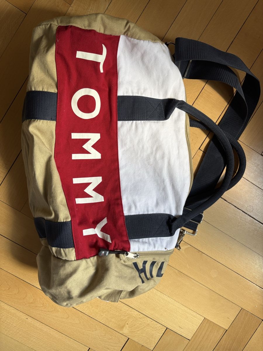 Tommy Hilfiger Borse: Originale Tommy Hilfiger Reisetasche – Usato da Spiegel b. Bern venduto da jkrug 5
