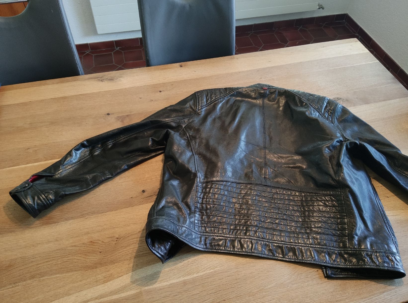 Strellson Giacche: Strellson Lederjacke - schwarz - neuwertig - Grösse 52 / L – Nuovo (secondo la descrizione) da Zofingen venduto da Justice79 6