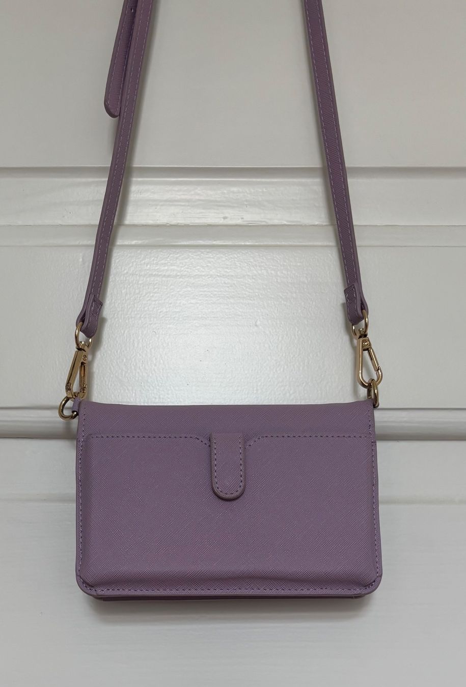 Manor Taschen für Damen: Umhängetasche Lila – Gebraucht aus Liestal von sommersa 1