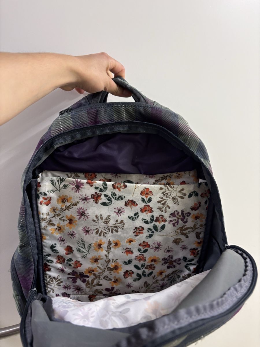 Dakine Zaini: Dakine Rucksack – Nuovo (secondo la descrizione) da Oberhasli venduto da ani_97f7 1
