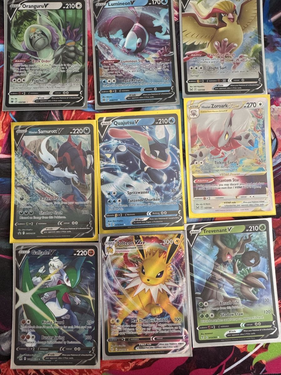 Pokémon Carte collezionabili: Pokémon Karten V / VMAX / VSTAR Bundle  – Nuovo (secondo la descrizione) da Wetzikon ZH venduto da TaDa22