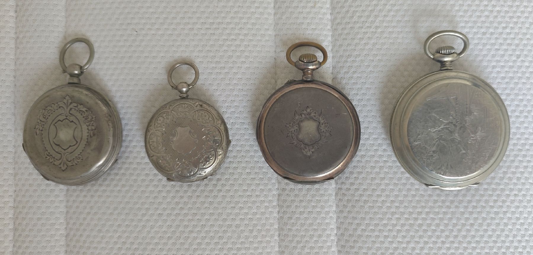 Orologi: 4 Taschenuhren, Sackuhren – Usato da Diessenhofen venduto da Oatman66 1