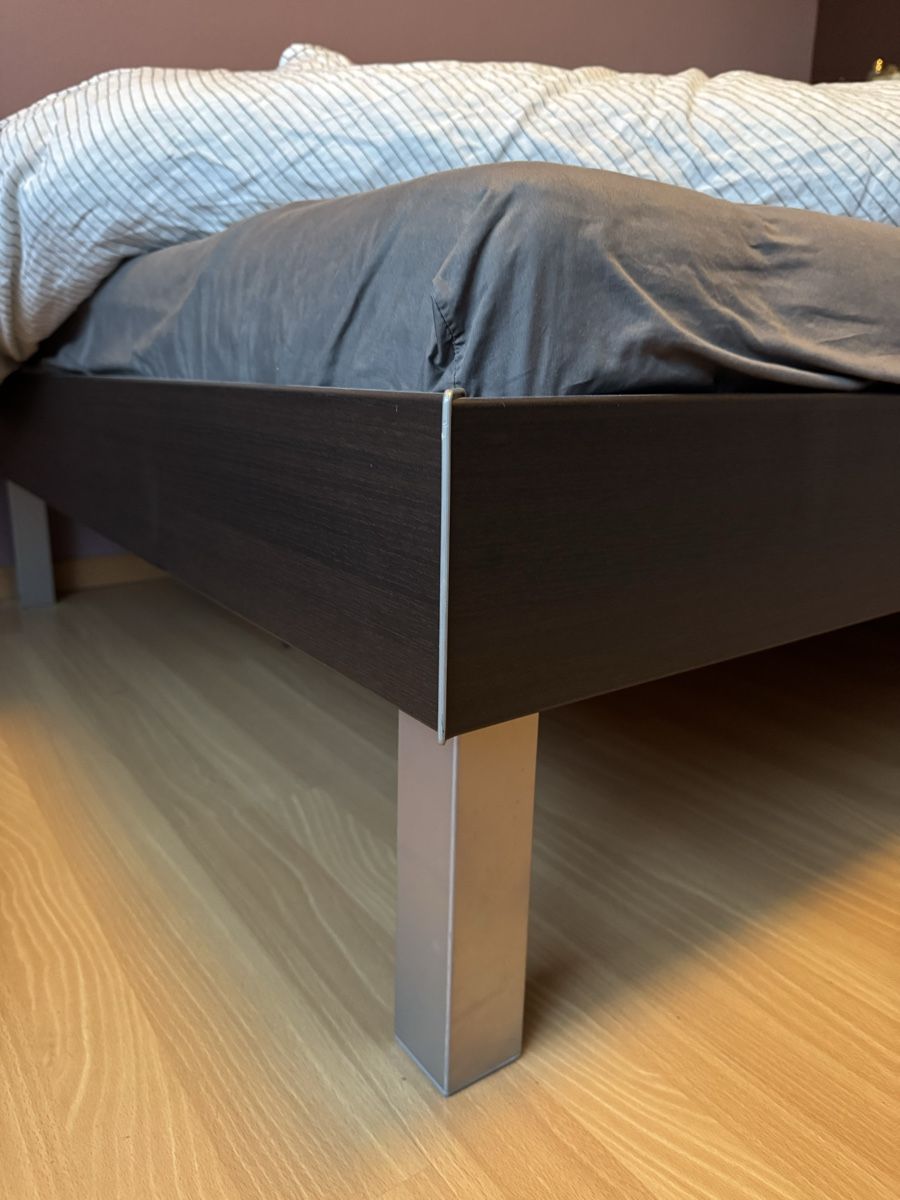 Pfister Letti: Bett Möbel Pfister – Usato da Nussbaumen AG venduto da Sbabi 1