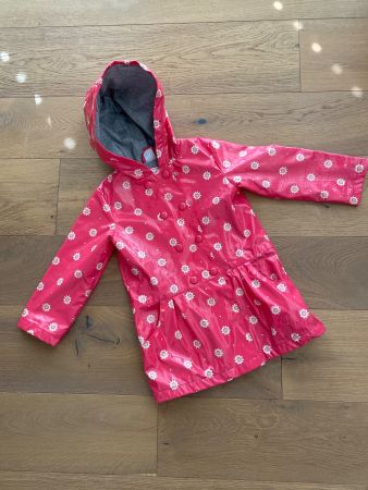 Schöne Regenjacke Gr. 110