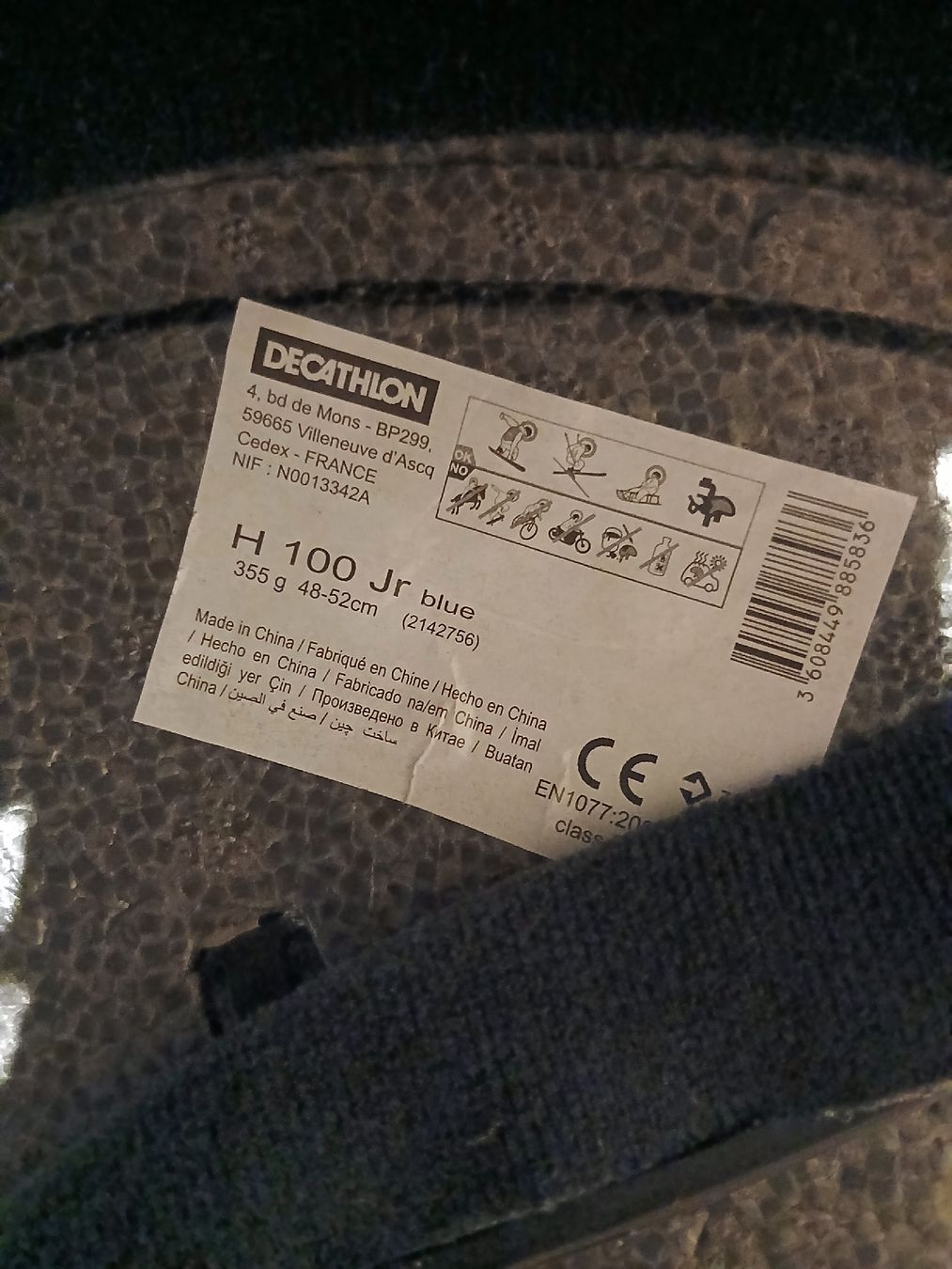 Caschi: unfallfreier Kinder Skihelm mit Skibrille – Usato da Bischofszell venduto da Mama_x 3