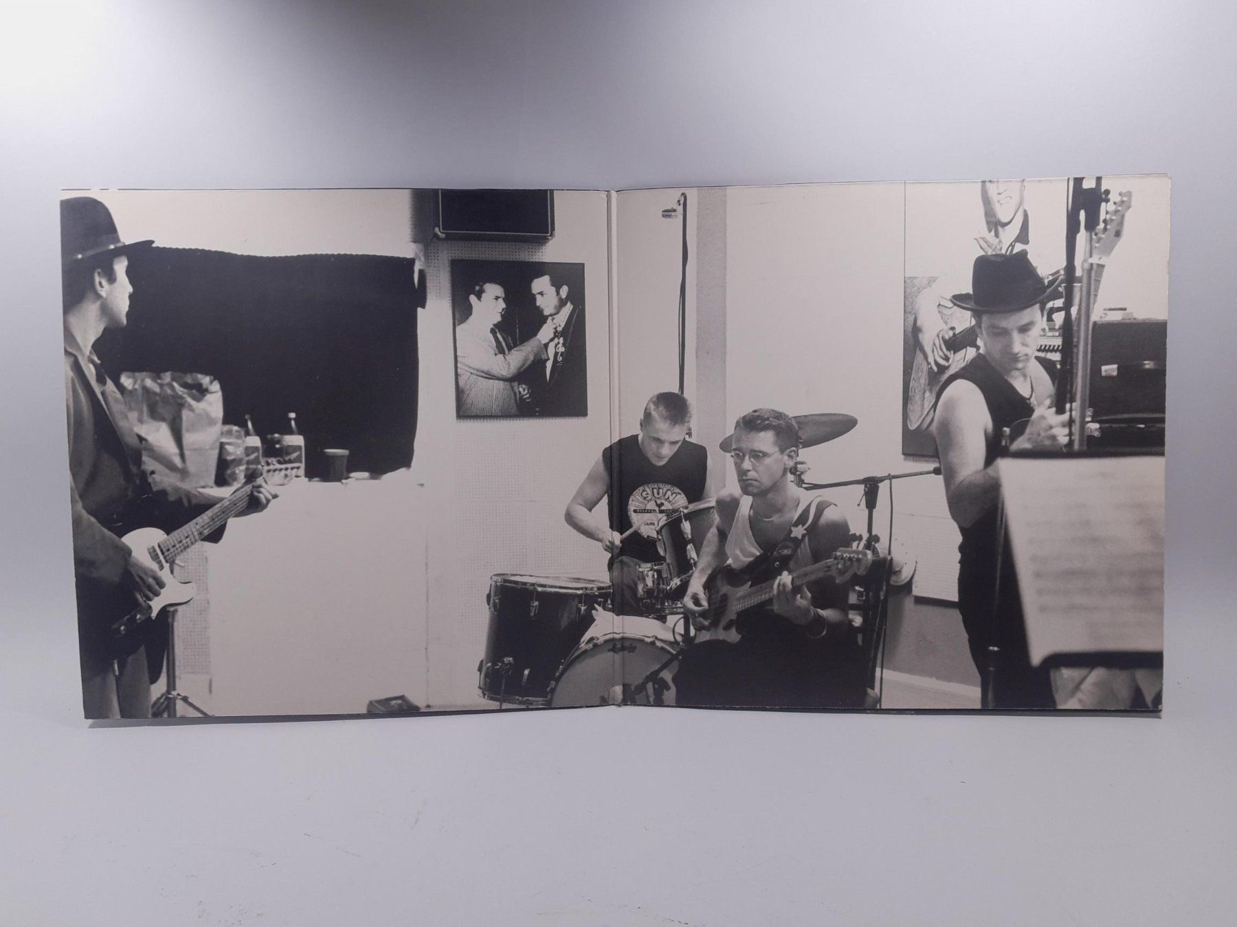 Dischi in vinile: Doppel LP / Vinyl / U2 - Rattle and Hum – Usato da Männedorf venduto da Bel-view 1