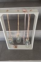 Dekoration mit 3 Glasflaschen
