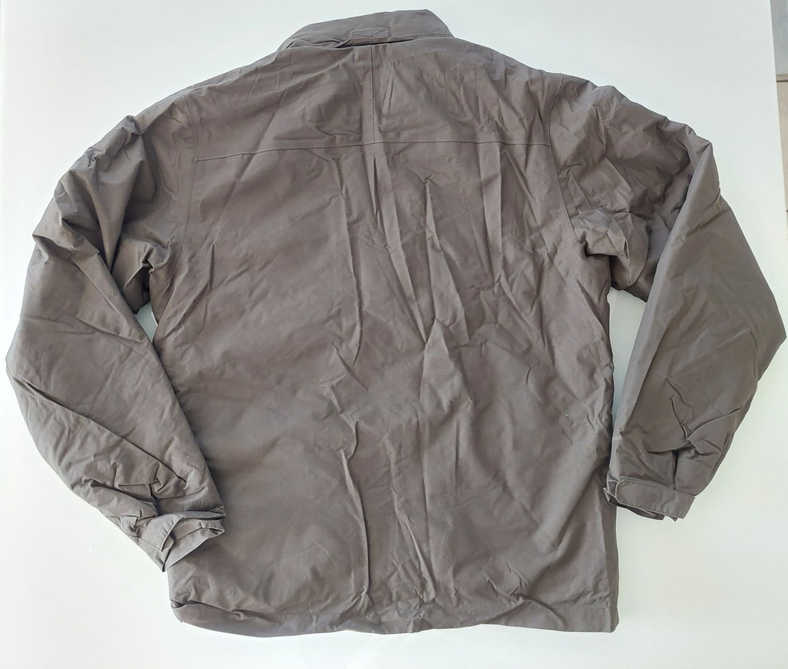 Decathlon Cappotti: Manteau Quechua – Usato da Signy venduto da oli_sn9g 1