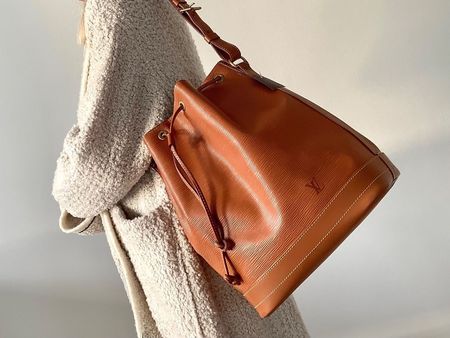 Louis Vuitton Noe Grand Epi Kenian Top