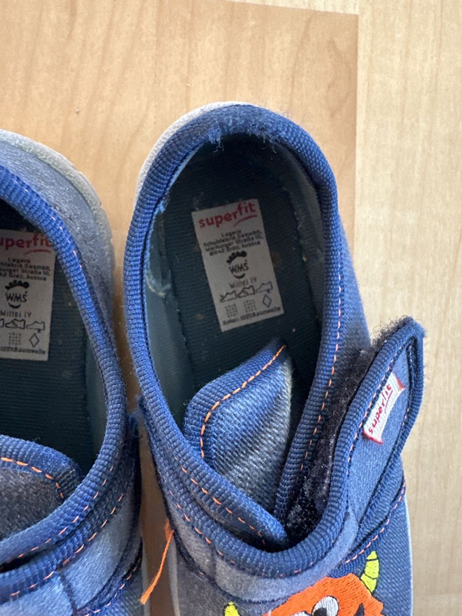 Superfit Scarpe per ragazzi: Superfit Hausschuh gr 25 – Usato da Rüschlikon venduto da Retobernina 2