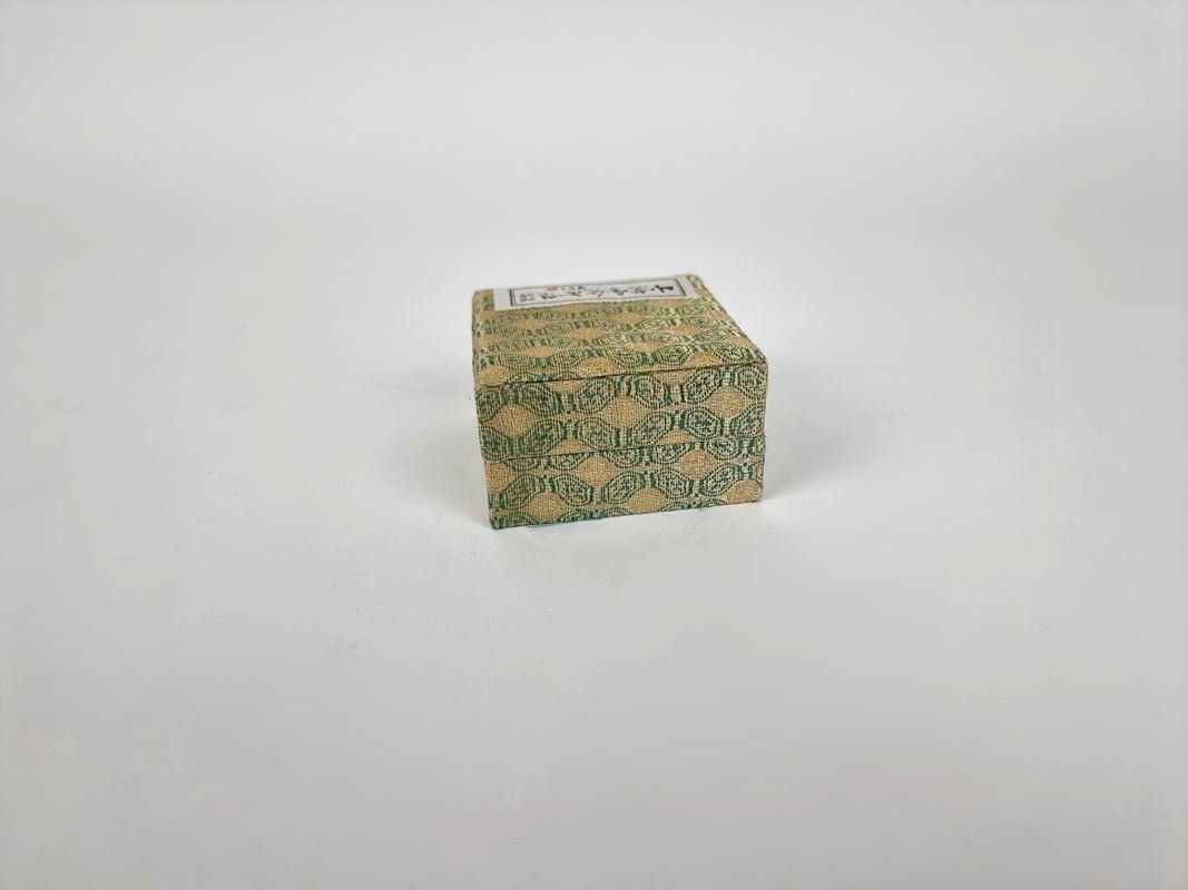 Peintures: Farbpaste aus China – Neuf avec emballage d'origine à Urtenen-Schönbühl par Restwert_Schoenbuehl 3