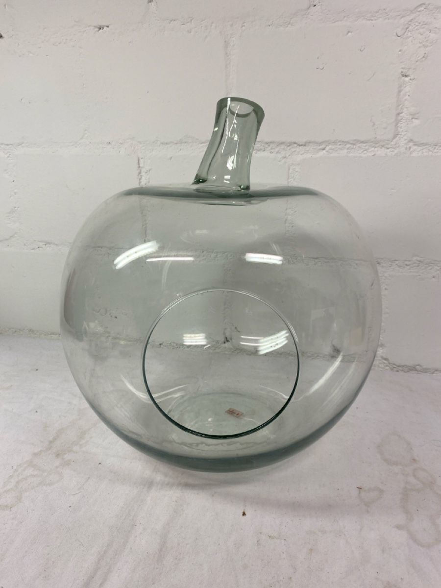 Alle Dekorationen: Dekorative Glas-Apfel Vase für Pflanzen oder Gestecke – Gebraucht aus sursee von trilli-tralli 2