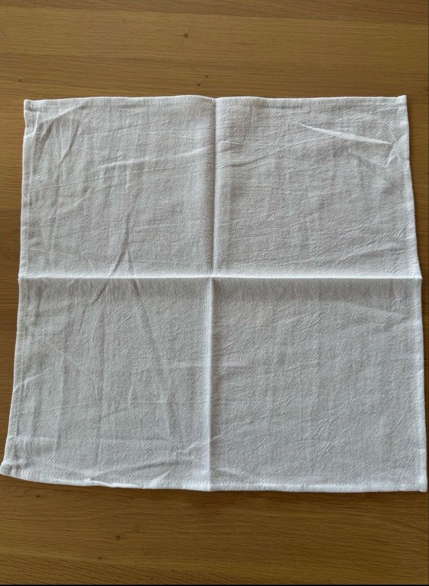 Servietten: 80er Set Stoffservietten, Baumwolle, beige – Gebraucht aus Luzern von colline95 1