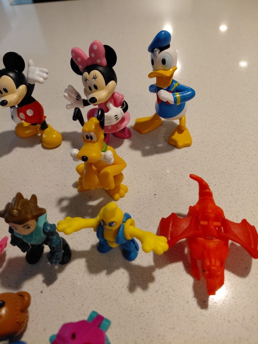 Disney Spielzeuge: Disney Figuren und viele andere – Neu und originalverpackt aus Grenchen von lia51 2