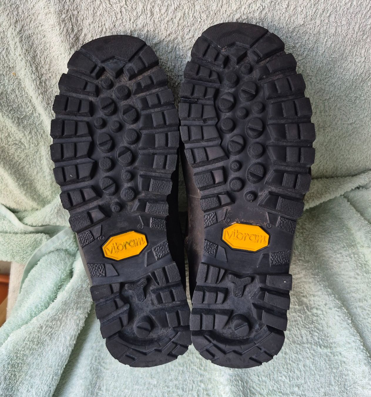 Meindl Scarpe da donna: Meindl Borneo 2 MFS Wanderschuhe Kat. B, Gr. 38 – Usato da Winterthur venduto da EH47 2