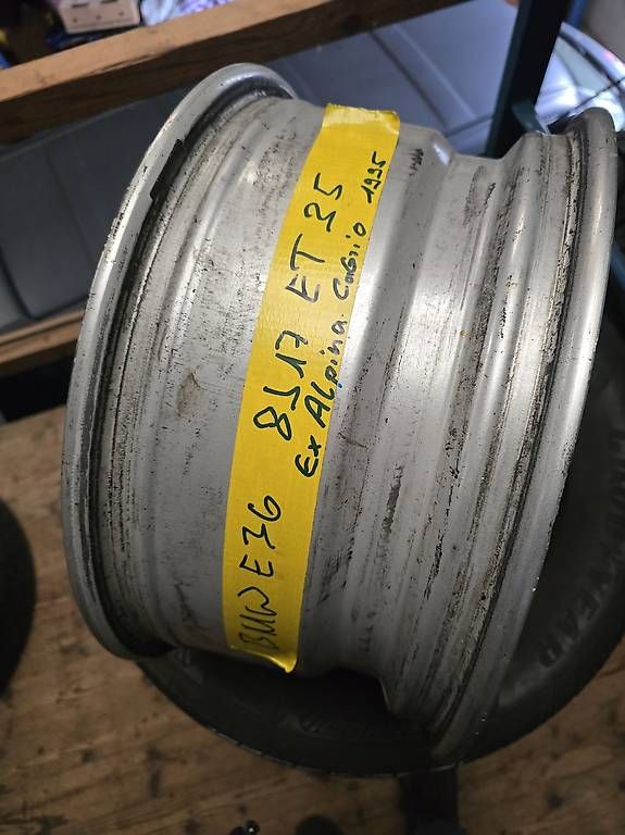 BMW Cerchioni: BMW E36 Alufelgen 8J 17 ET 35 – Usato da Laupersdorf venduto da strizini 1
