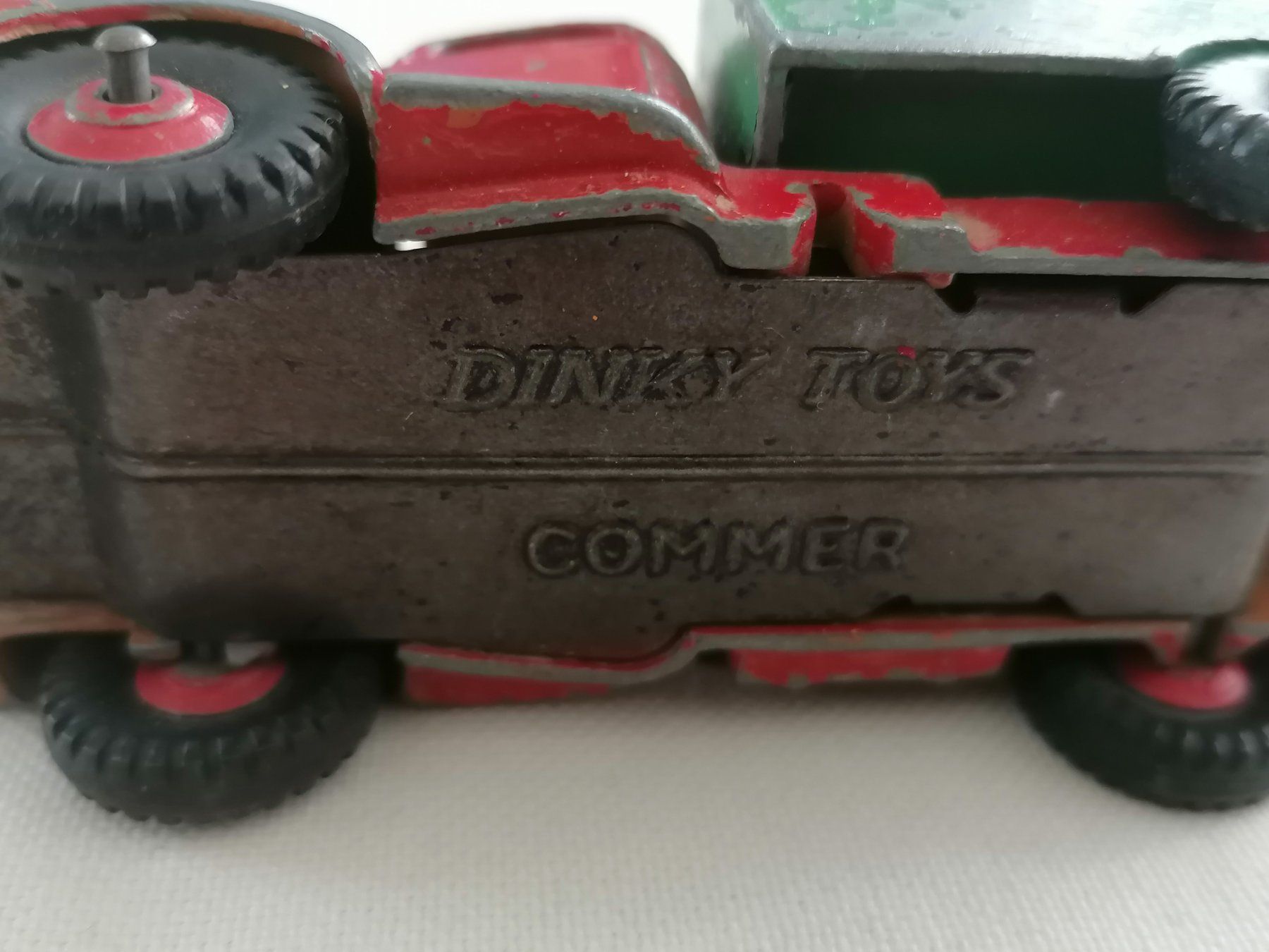 Dinky Toys Modellini d'auto: Dinky Toys - Commer / Rot-Grün – Usato da Basel venduto da vintagecollector 4