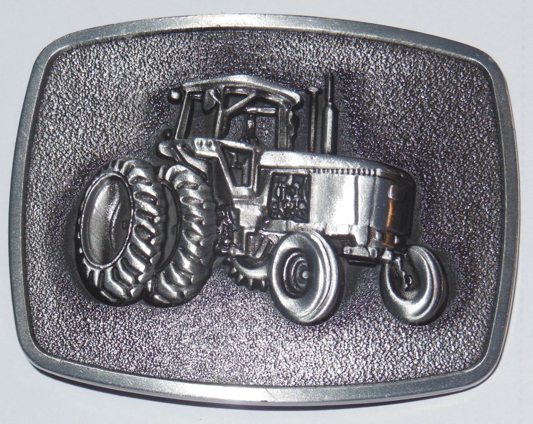 Fibbie per cinture: Metall Gürtelschnalle Tractor silberfarbig – Usato da Münchwilen TG venduto da ecudos10