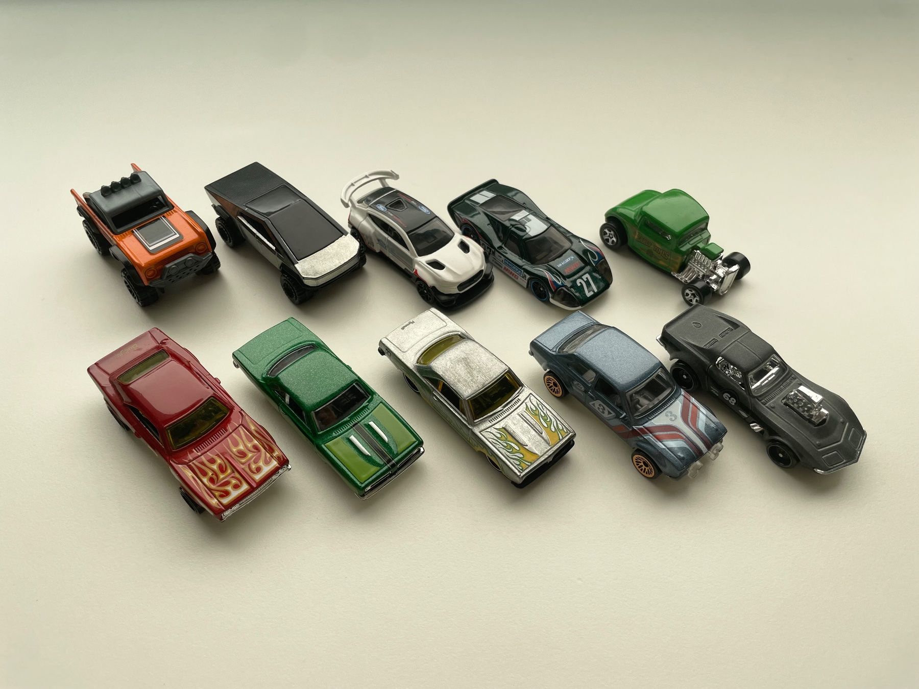 Hot Wheels Modellini d'auto: Hot Wheels Sammlung (52 Modelle) – Nuovo (secondo la descrizione) da Walenstadt venduto da GreenGoblin 4