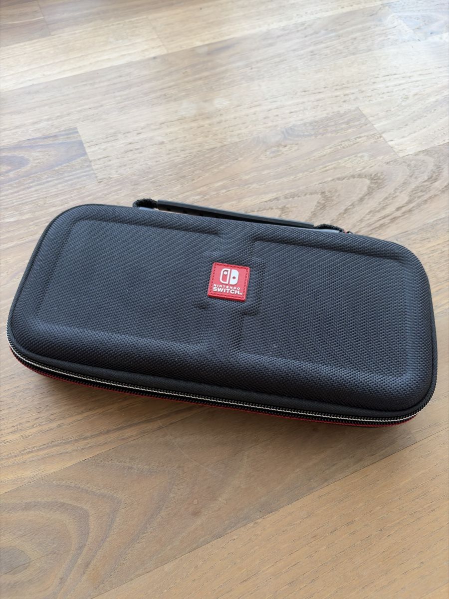Nintendo Console: Nintendo Switch V2 Mariko Clear Mod – Modchip  – Usato da Magden venduto da whosnipedmyass 1
