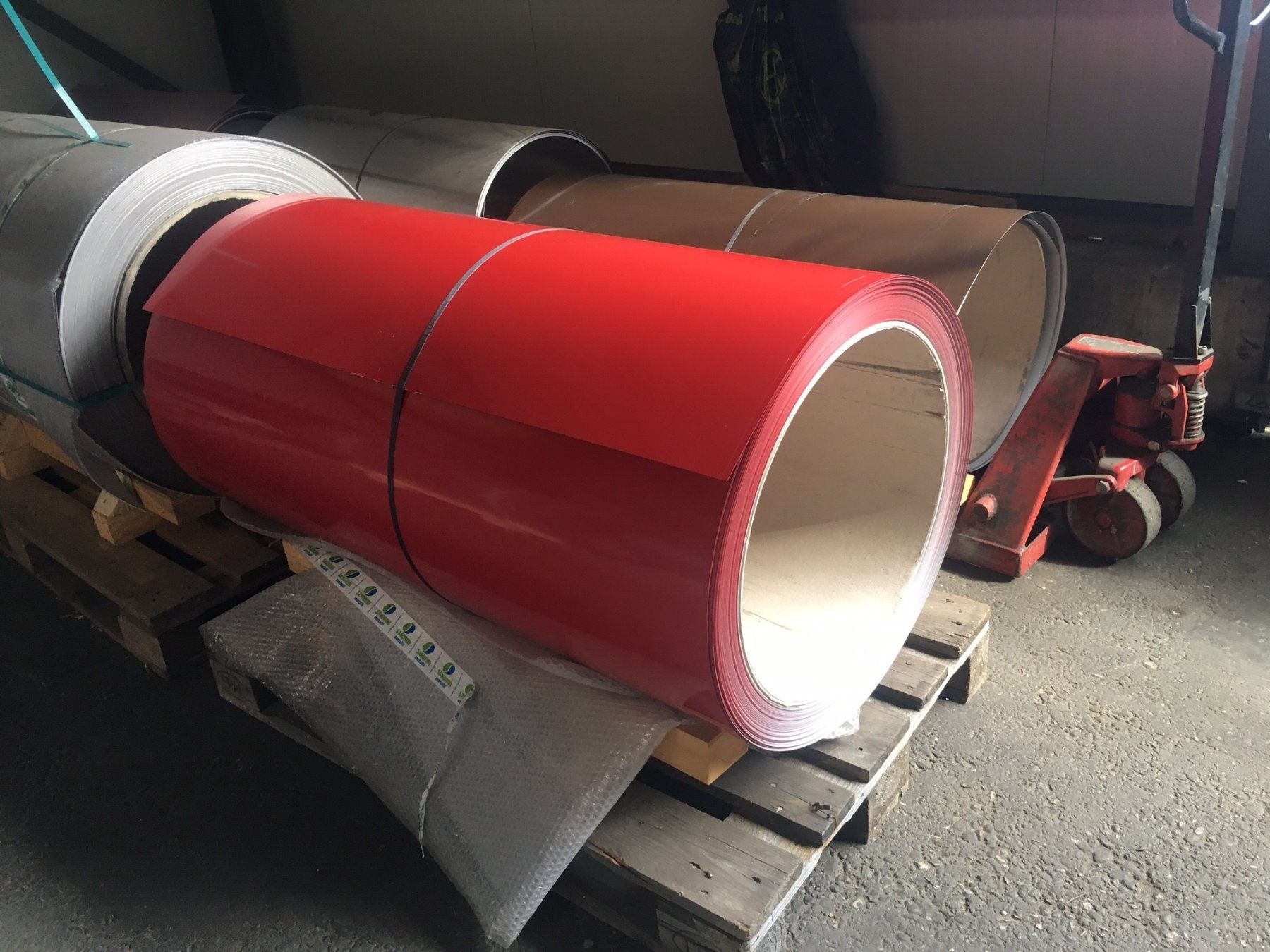 Altri materiali per l'edilizia: Blechabschluss 0.75 mm RAL 9002 per m1 14.-- – Nuovo e nell'imballaggio originale da Wiedlisbach venduto da isopaneel 3