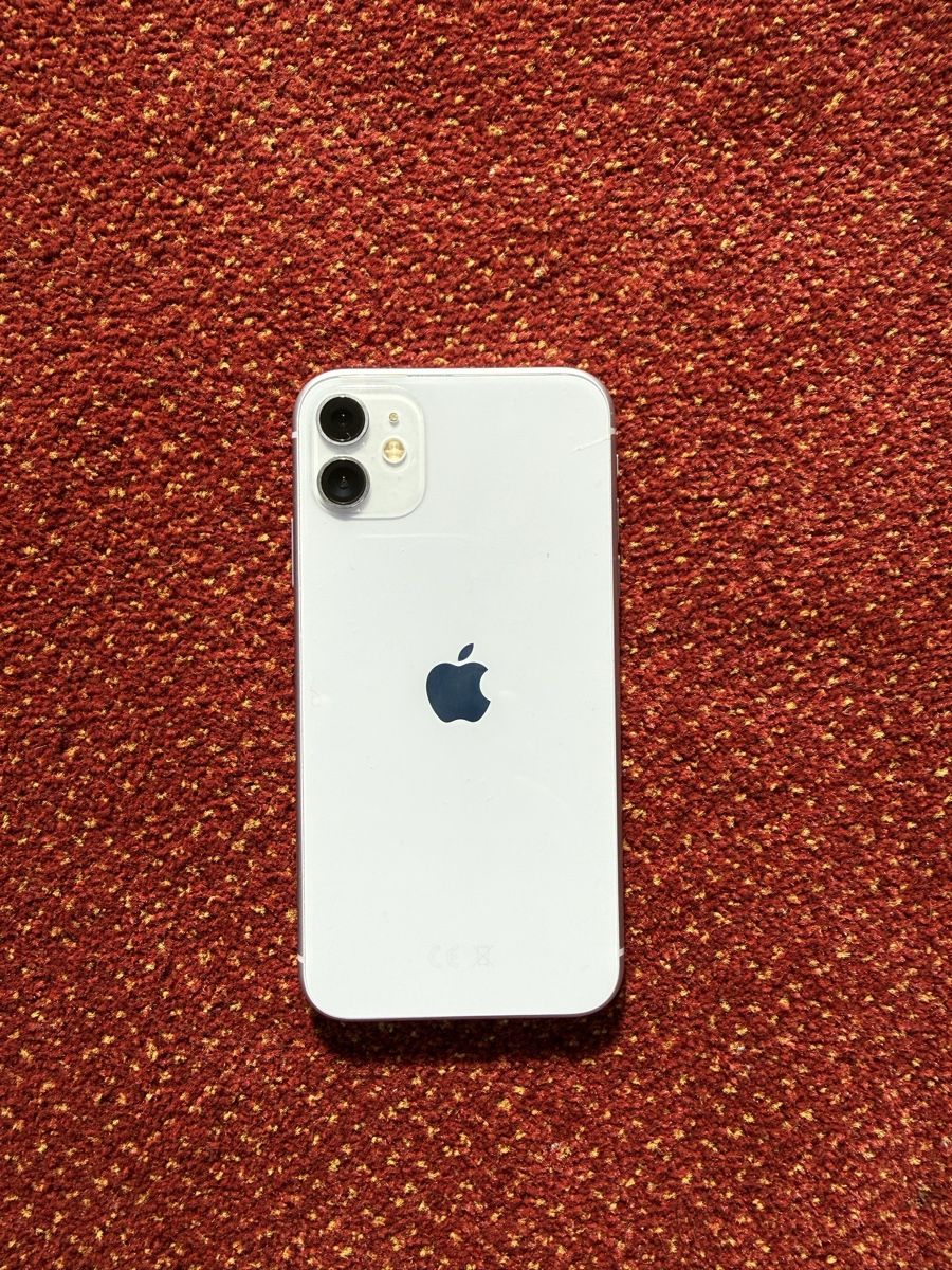Apple Telefoni cellulari / Smartphones: Apple Iphone 11 Purple mit 64GB – Usato da Zürich venduto da Instrumentor 1
