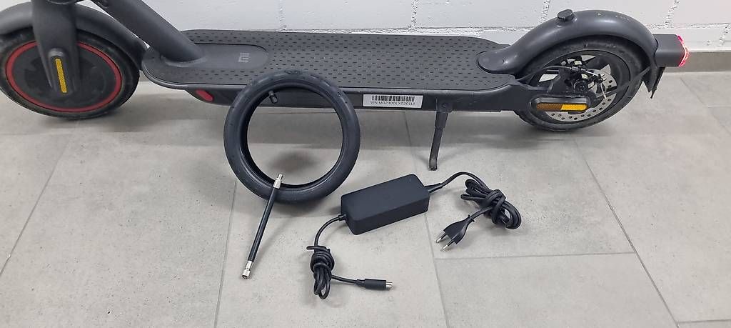 Kickboard: Xiaomi E-Scooter Pro 2 Swiss Edition – Gebraucht aus Ellikon an der Thur von Baltens 2