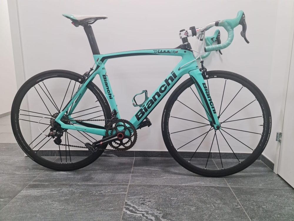 Bianchi Oltre XR3 CV Disc Ultegra 2x11 | - De Fiets Marktplaats