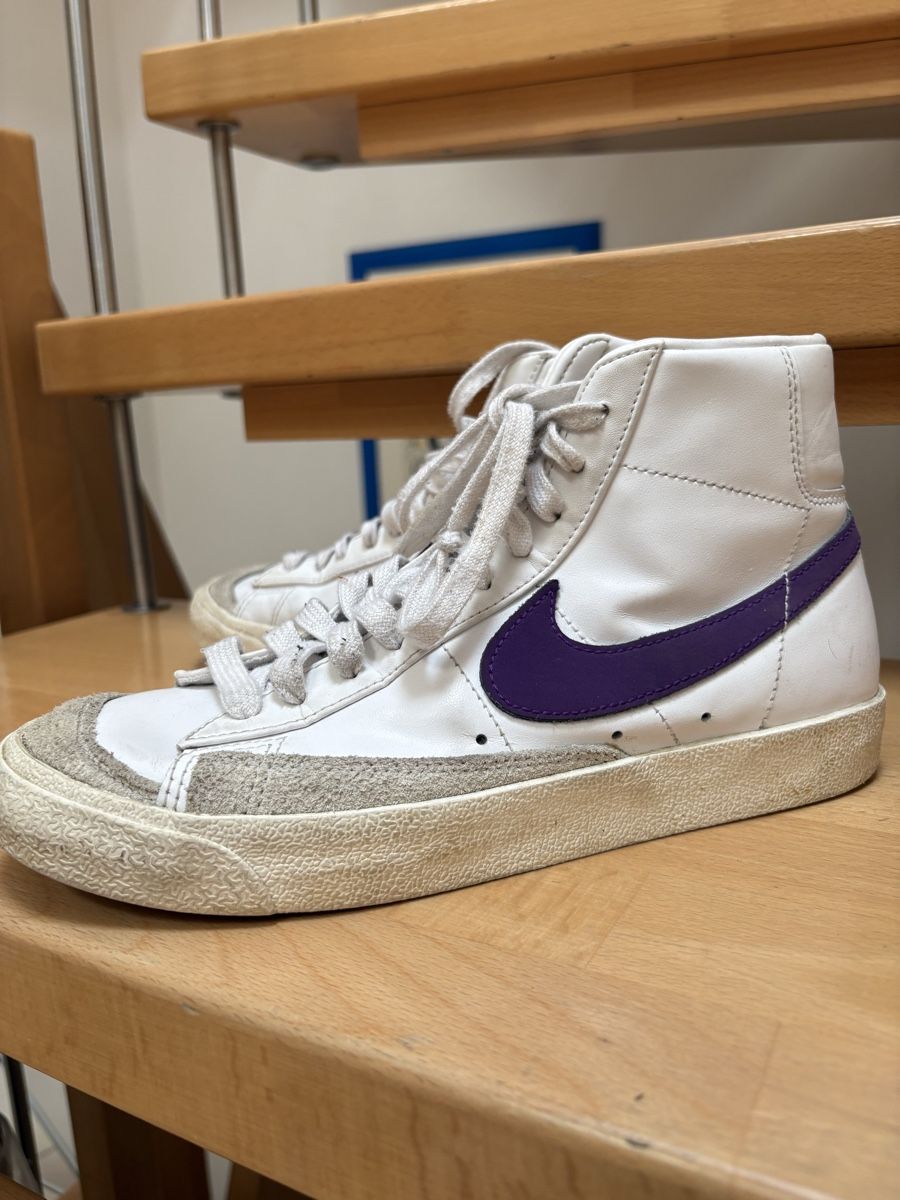 Nike Scarpe da uomo: basket nike 39  – Usato da Posieux venduto da lia_f69b 1