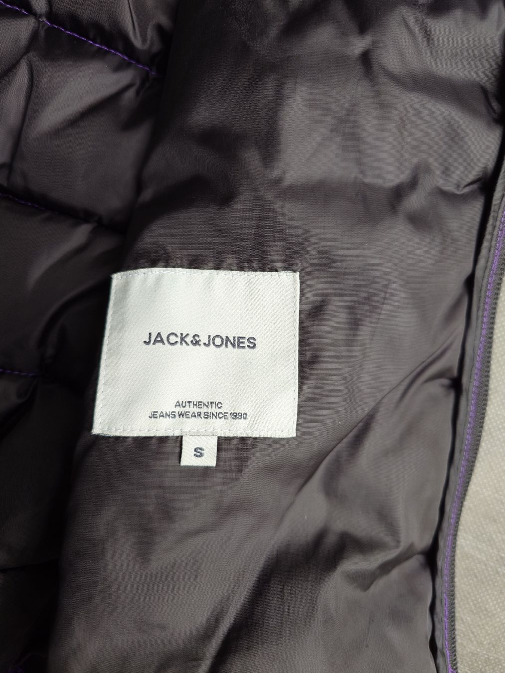 Jack & Jones Jacken: Jack & Jones Steppjacke  – Gebraucht aus Bätterkinden von Grooovy 5