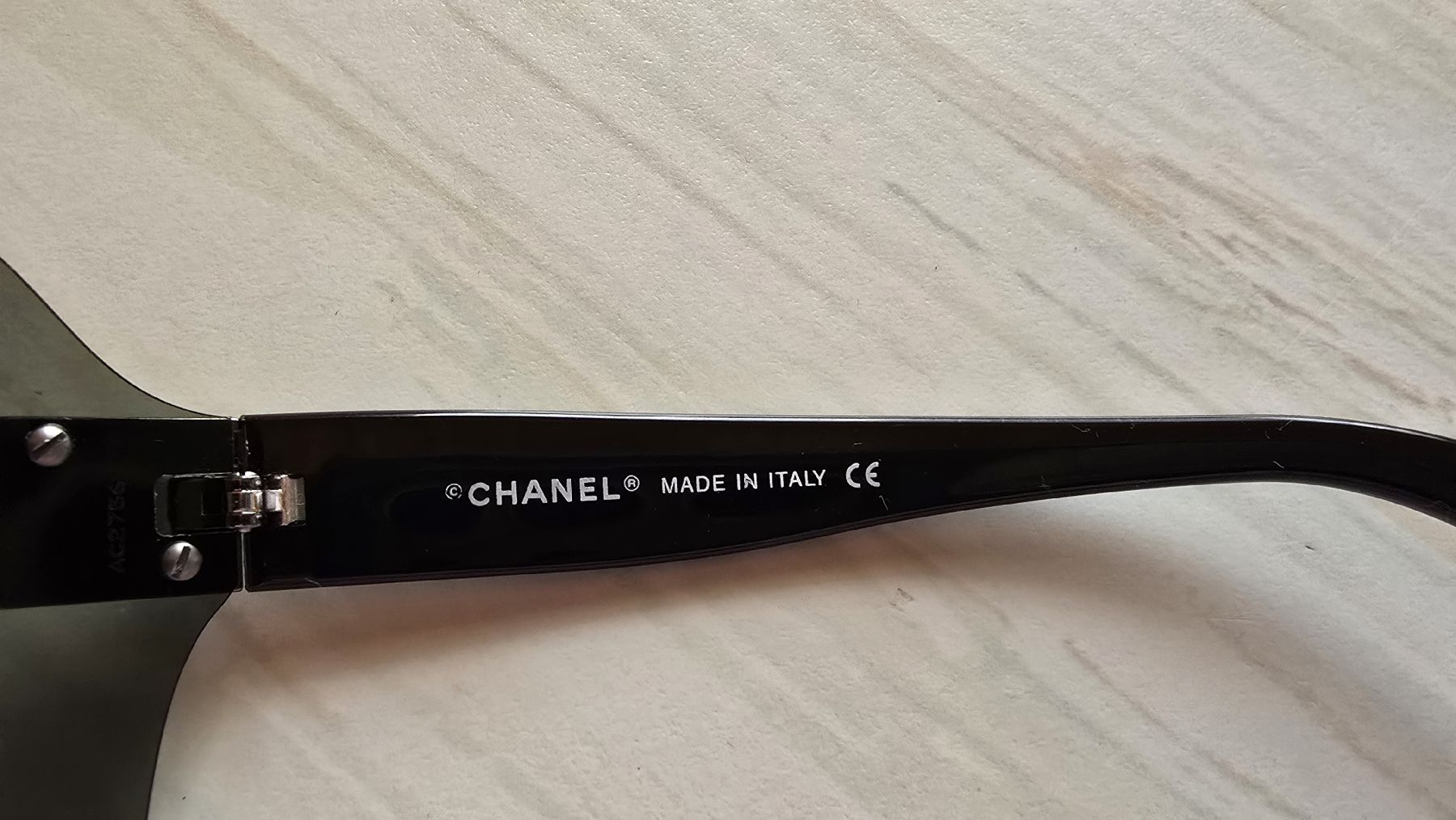 Chanel Brillen & Gläser: Vintage Chanel Sunglasses – Gebraucht aus Châtel-sur-Montsalvens von Mirsonuta 5