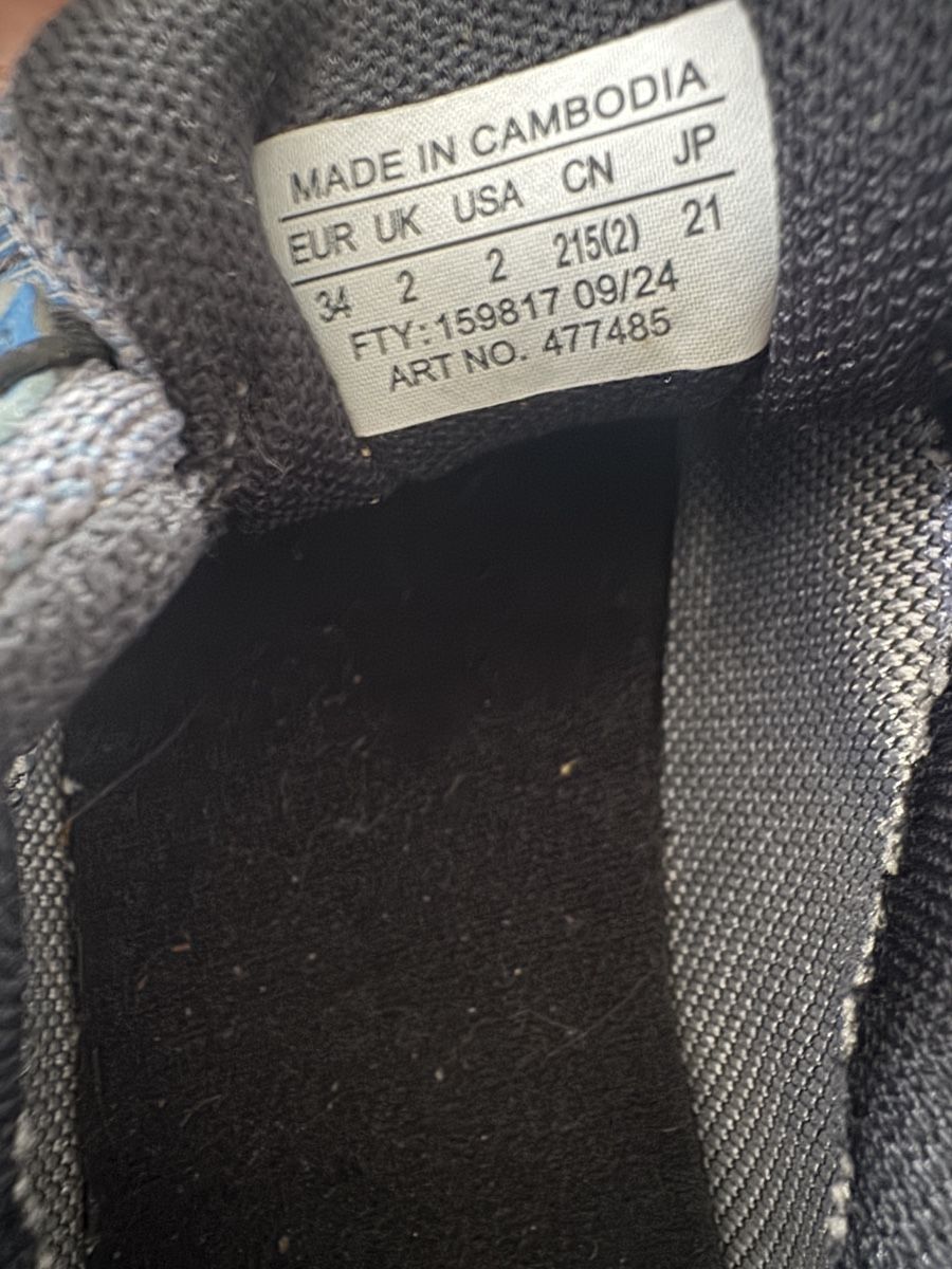 Salomon Scarpe per ragazzi: Salomon Trailrunning-Kindersschuhe Grösse 34 – Usato da Eschenbach SG venduto da Gthom 2