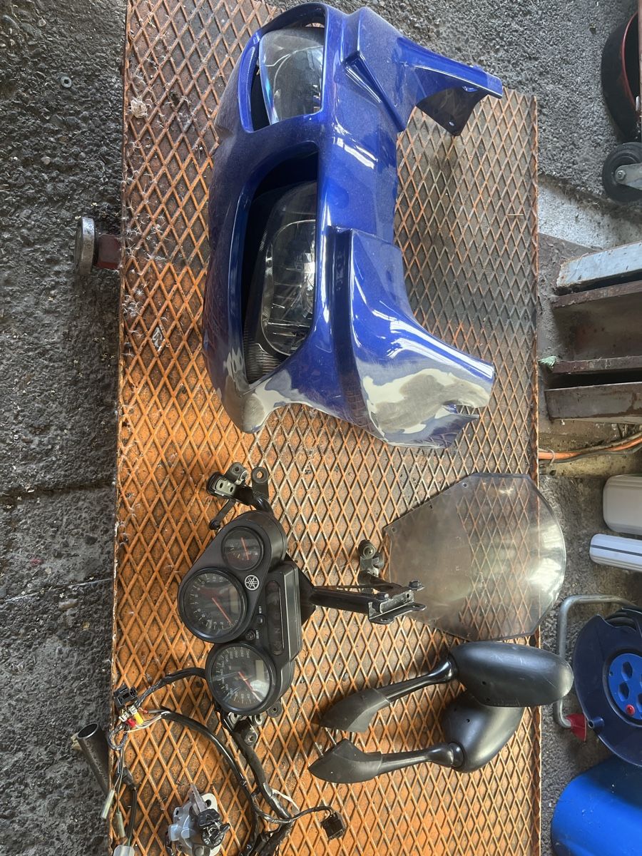 Yamaha Strada: Yamaha fz s1000 épave – Difettoso da Arzier-Le Muids venduto da Jmb1960 3
