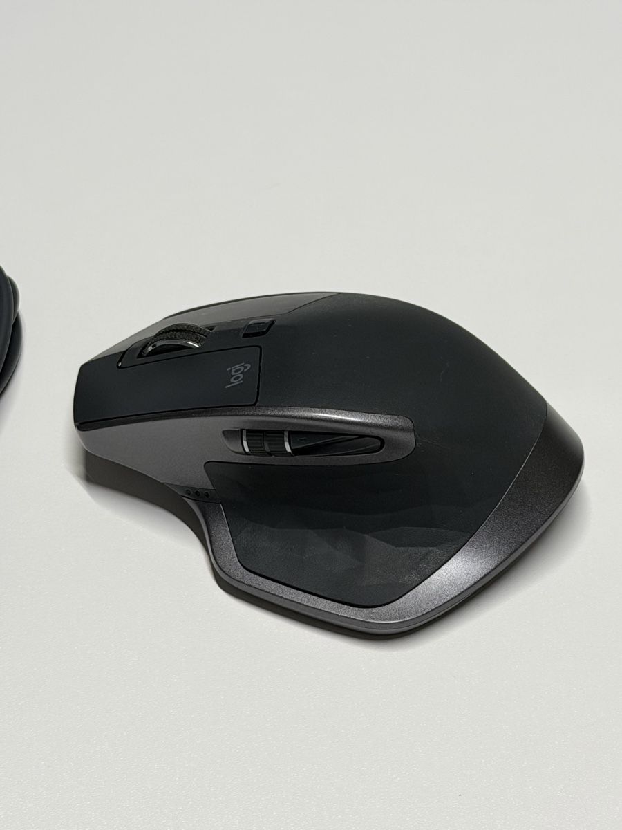 Logitech Mouse: Logitech MX Master 2S Maus kabellos schwarz – Usato da Sursee venduto da Loktrader 1