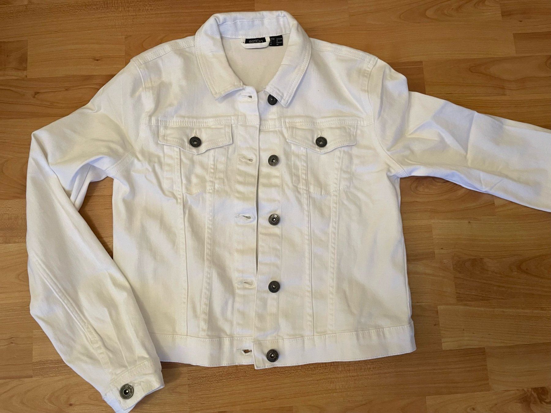 Giacche: Weisse Jeans Jacke, neuwertig, Grösse 38 – Usato da Niederweningen venduto da sho_mb8y