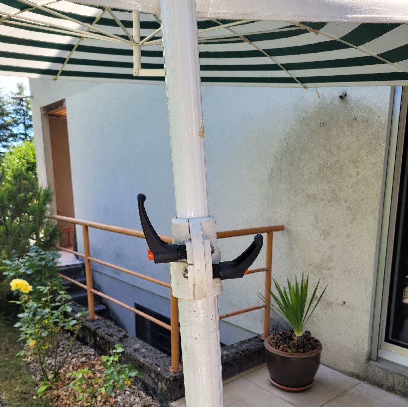 Glatz Parasols: Parasol Glatz Pendalex, diamètre 3m. – D'occasion à Lutry par Telemaque60 2