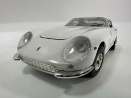 1966 Ferrari 275 GTB 4 1:18, weiss, inkl. OVP, ERTL