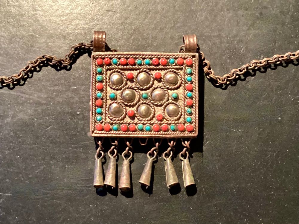 E. Hals- Kette antik Amulett Handarbeit Afghanistan Original