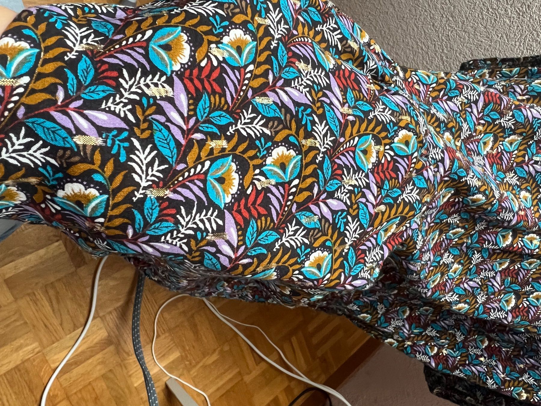 Kleider: Magnifique robe/ blouse – Gebraucht aus Savagnier von Pivovar2 1