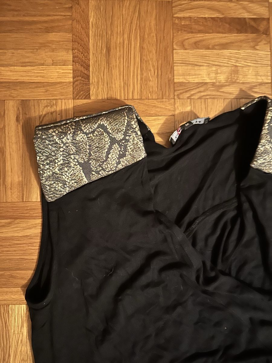 Morgan Tops: Haut Morgan cache cœur taille M  – Gebraucht aus Plan-les-Ouates von aur_z5pj 1