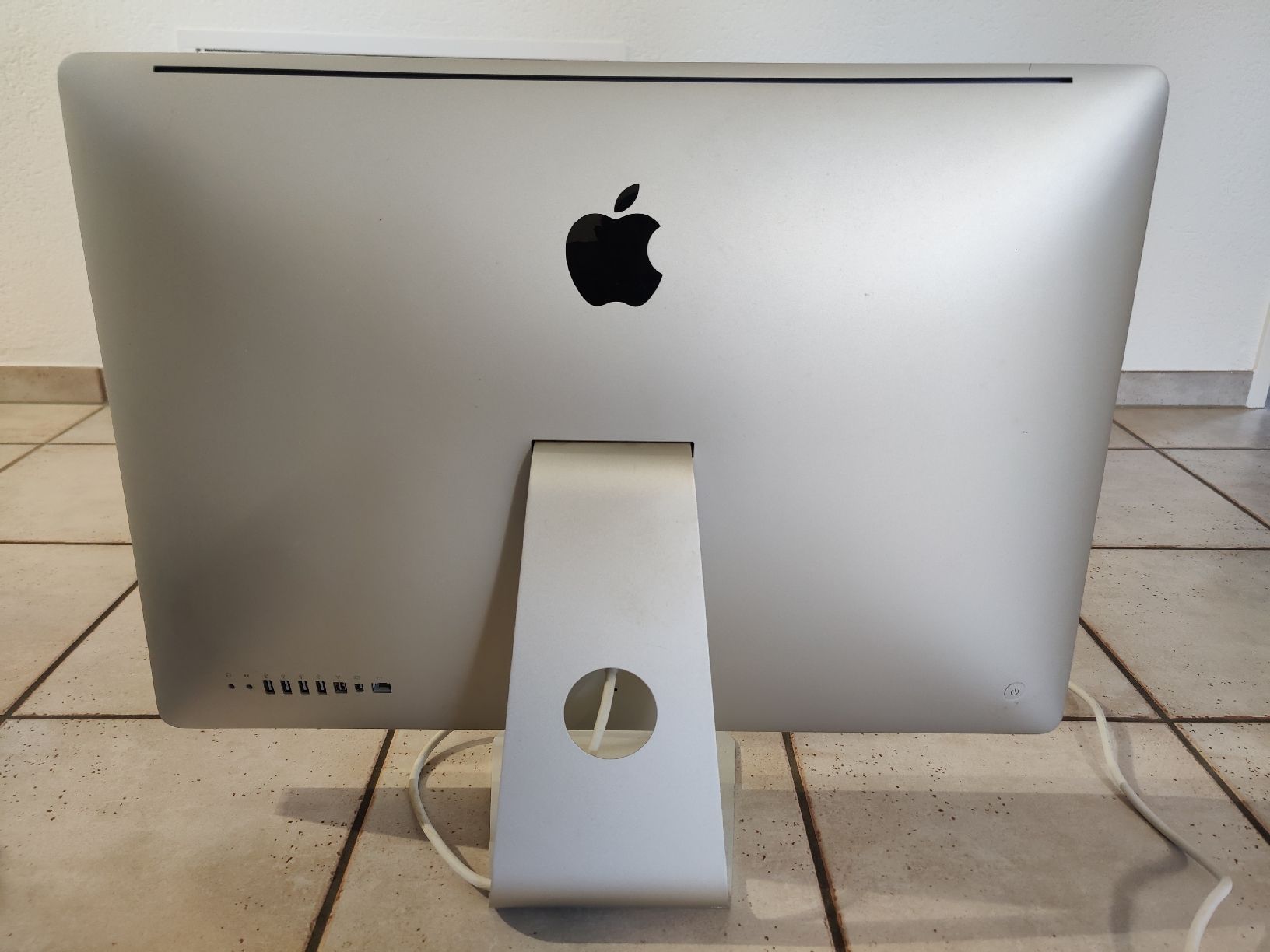 Apple PC: Apple iMac A1312 27" 2011 – Usato da Siggenthal Station venduto da meefree8 1