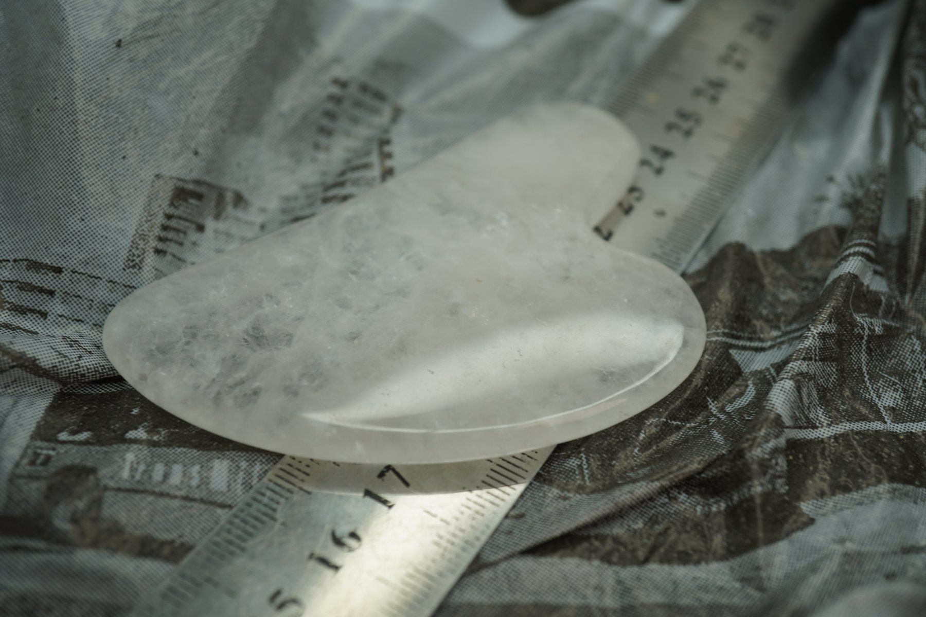 Minerali & Pietre curative: Gua Sha Massage-Stein  Bergkristall      ab 1.- – Nuovo e nell'imballaggio originale da Eschenbach SG venduto da topstone 4
