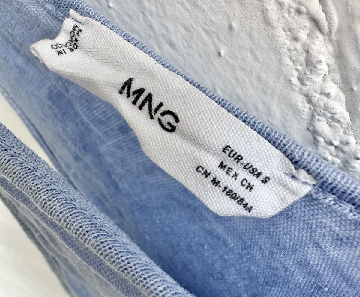 Mango Top: MANGO Leinen-Top in Hellblau / Gr. S – Usato da Bern venduto da Fraeuleinhonig 1