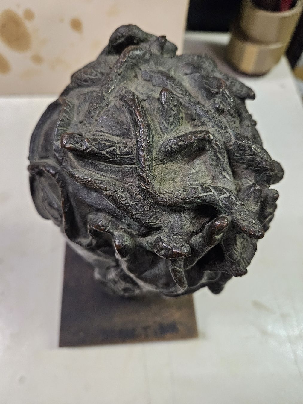 Sculture & Statue: skulptur kopf mit schlangen bronze – Usato da Schwellbrunn venduto da Omega-alpha 7