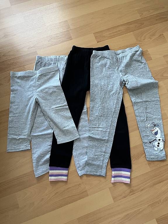 Collants & Leggings: 4 Stk Leggins 116 – D'occasion à Erlinsbach SO par SmilingTiki