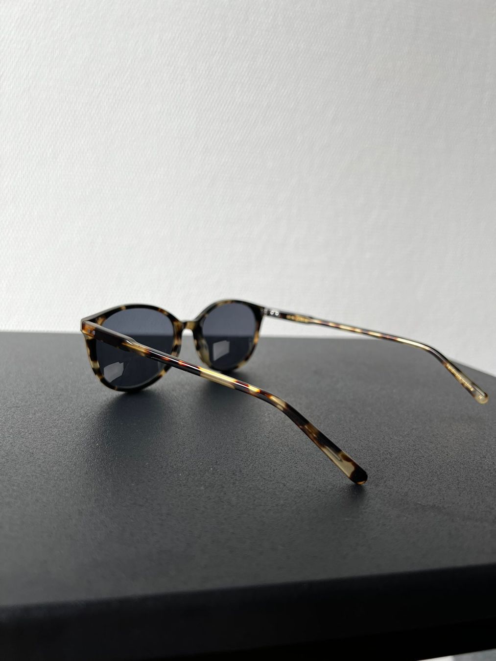 Occhiali & Lenti: women's sunglasses – Nuovo e nell'imballaggio originale da Riehen venduto da edu_92w7 6