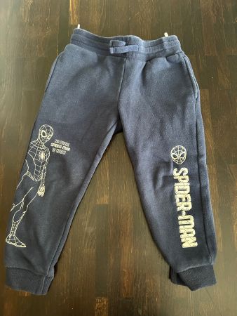 Trainerhosen Grösse 98-110