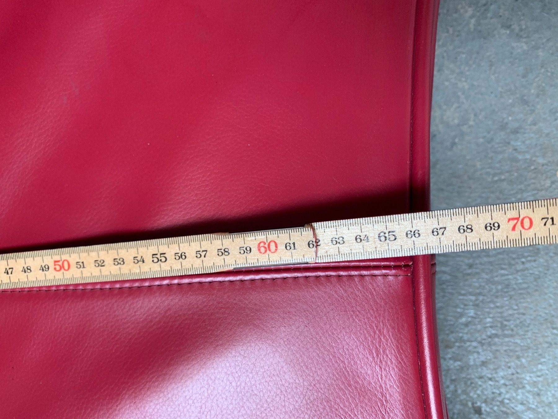 Sofas: Sofa in Leder rot – D'occasion à St. Gallen par MSMoebelhandel 3